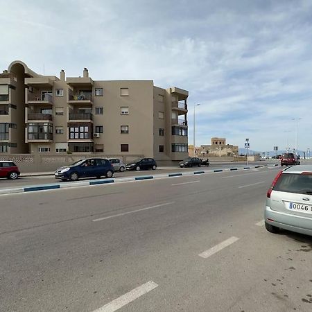 Primera Linea De Playa Y Gibraltar A 5 Minutos La Linea de la Concepcion Ngoại thất bức ảnh